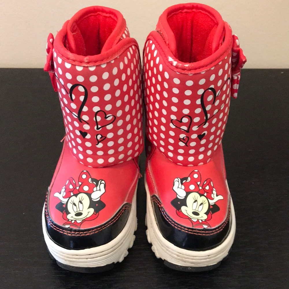 Disney Minnie Mouse Red & White Polka Dots Snow Boots